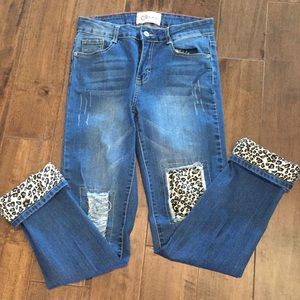 L & B Cuffed Capri jeans